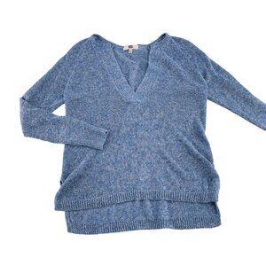 Womens By Etcetera Blue Linen Sweater With V-Neck Size Small  Pullover